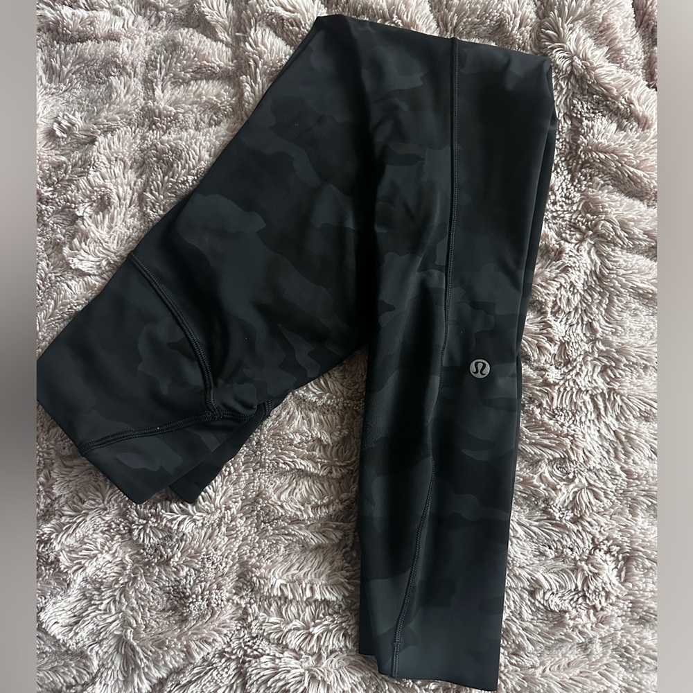 Lululemon Train High-Rise Tight 28"